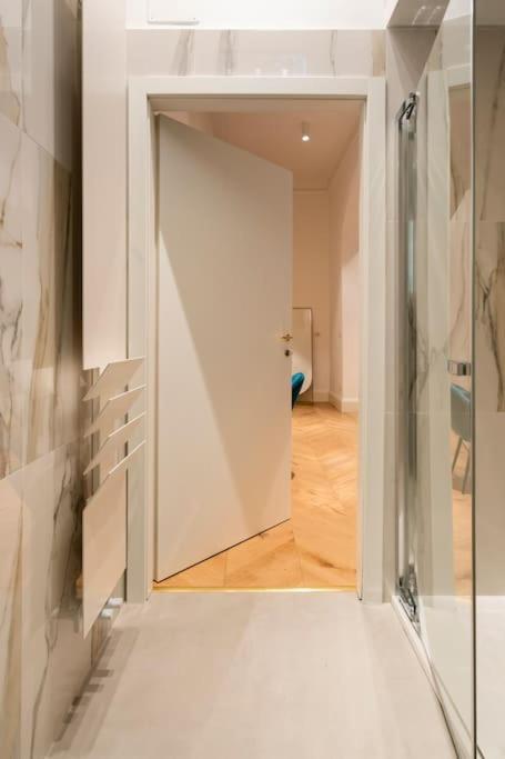 La Scala Suite-Luxury Apartment ميلان المظهر الخارجي الصورة